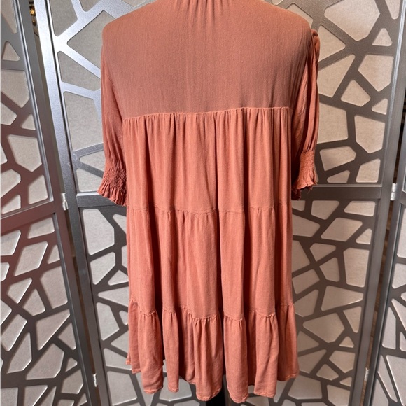 Chic Terracotta Midi Dress - Picture 2 of 8